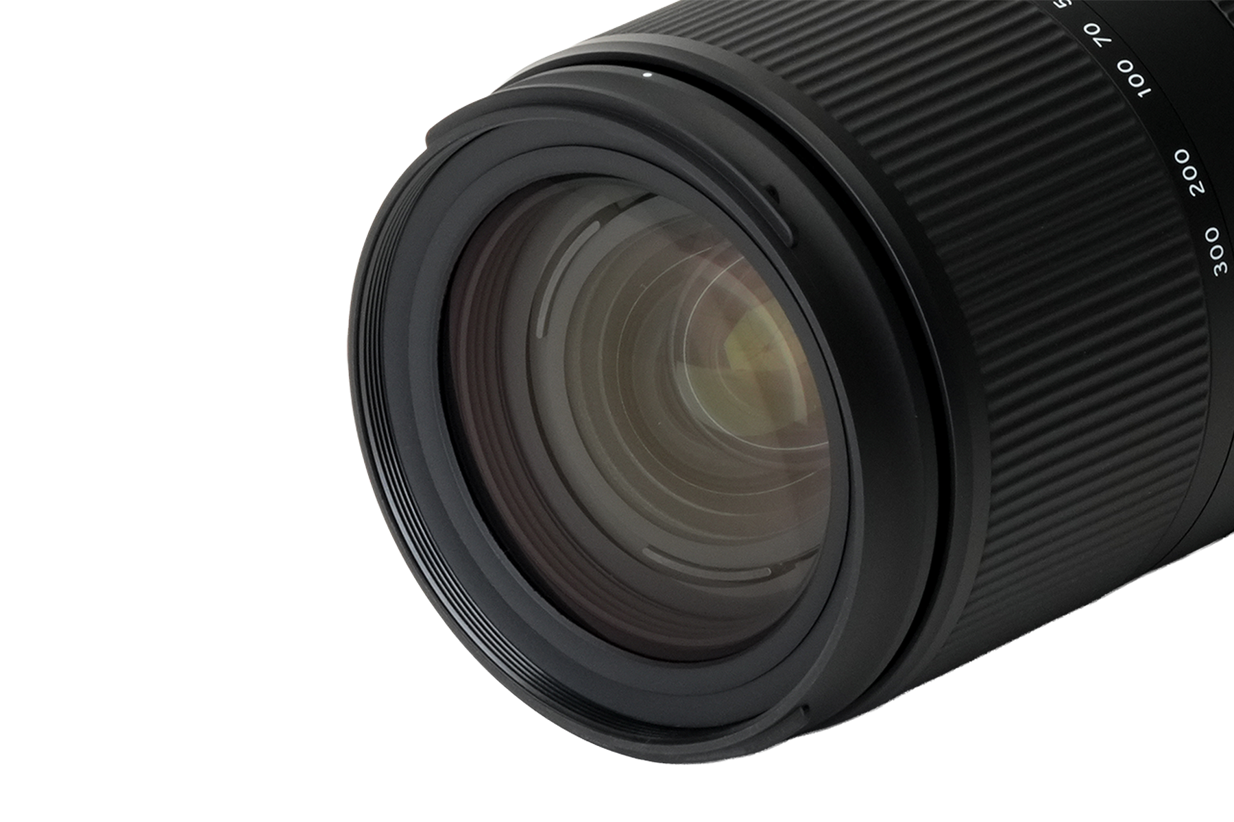 18-300mm 67mm filter size