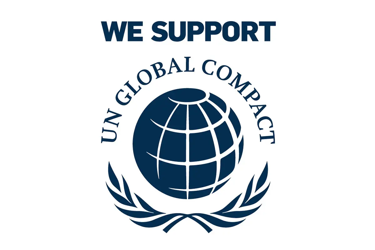 Logo du Pacte mondial des Nations unies avec le texte "We Support".