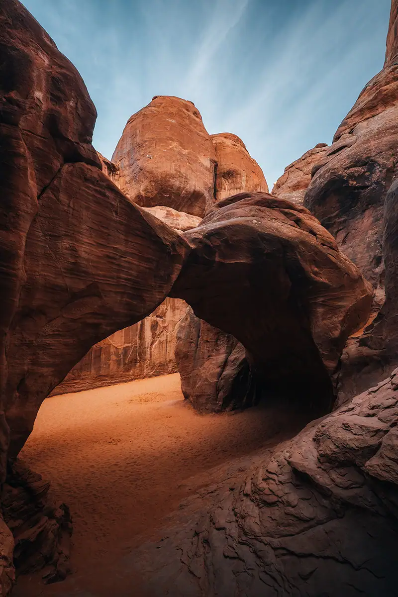 An arch in the canyon.